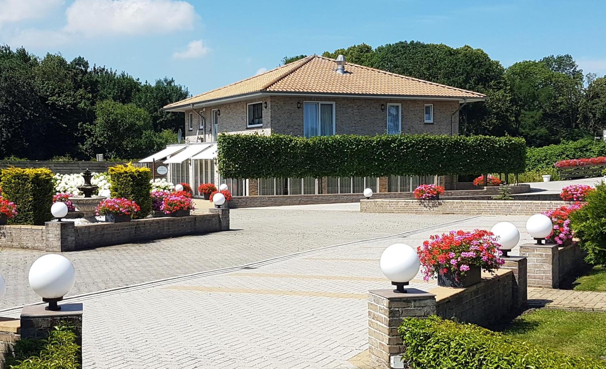 Hotel Garni Am Lindenhof Bunde Bunde  Экстерьер фото